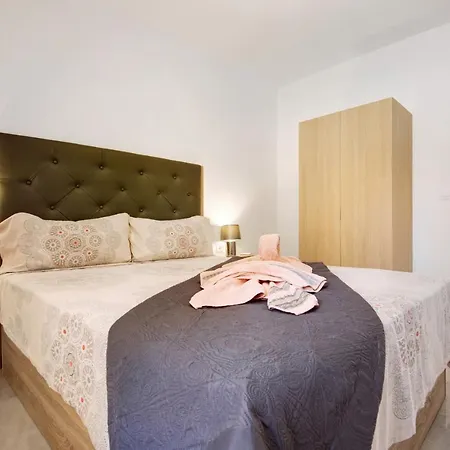 Διαμέρισμα Apartamento Con Piscina